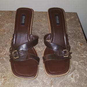 Ladies size 10 Brown Splash sandal